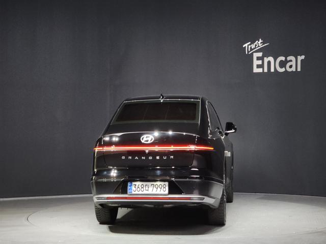 5bc46349a5f7a9ab78cafde1bbabc757.jpeg