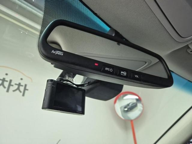 5121000941R17.jpg