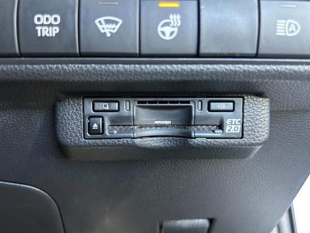 0508207A30260201W00411.jpg