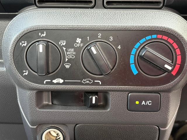 0201642A30251228W00312.jpg