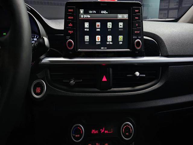 ae93cdea35fe8607bf8114cf83501965.jpeg