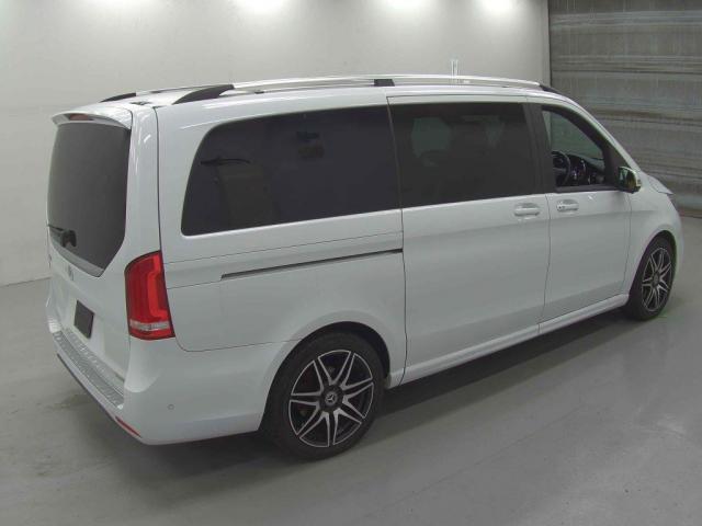 22070658_carP_l_10.jpg