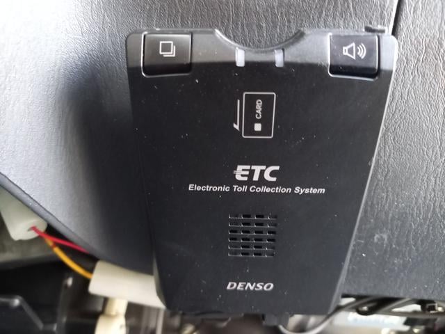 0403681A30250910W00209.jpg