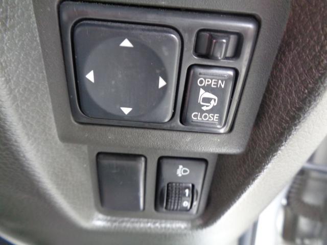 0551404A30220320W00117.jpg