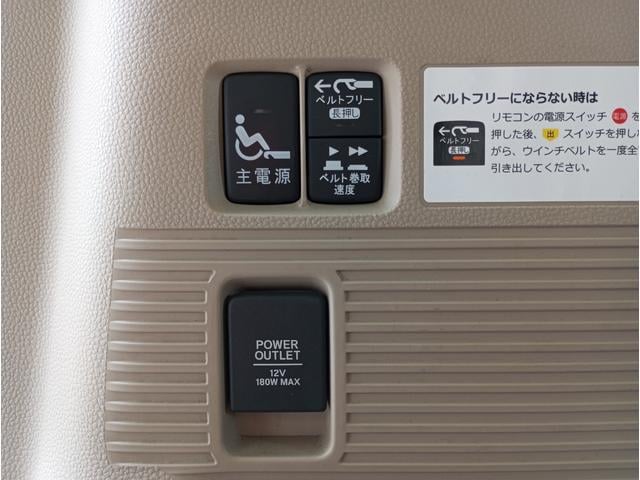0620028A30250709W00214.jpg