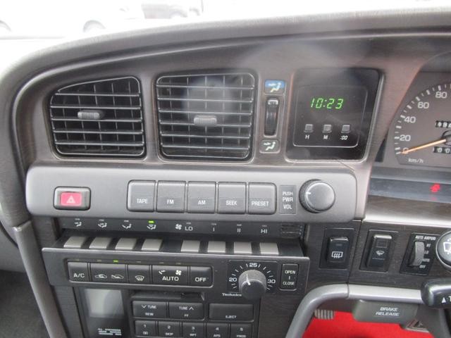 0300490A30260227W00118.jpg