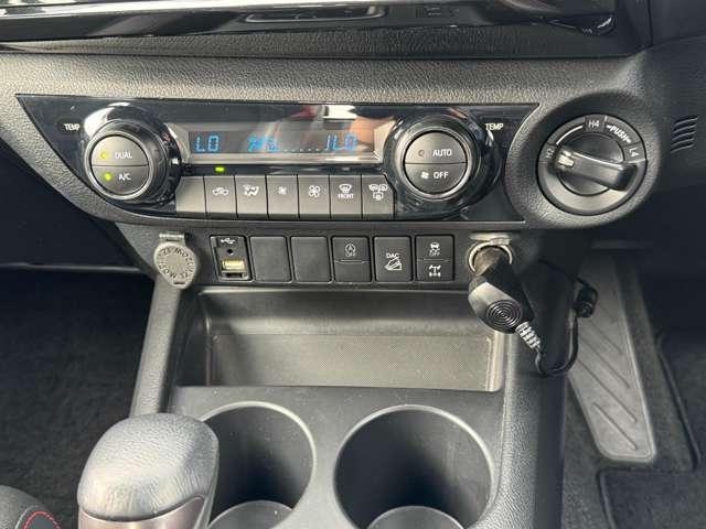 23202691_carP_l_17.jpg
