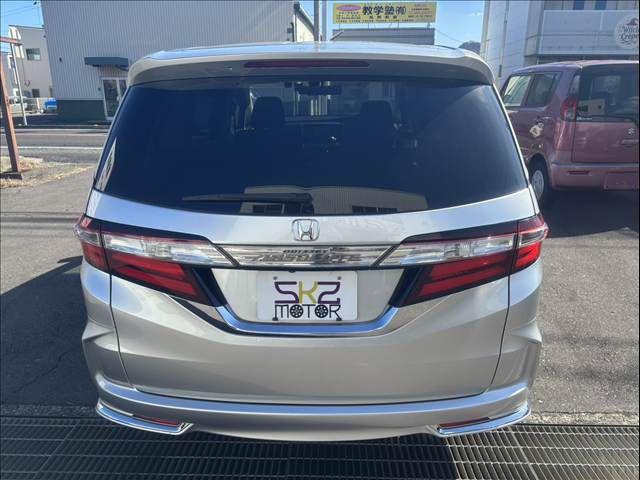 c5d87de0bb68472c5b37a17d68539782.jpg