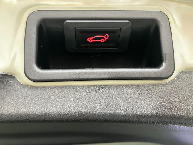 0303774A30260328W00218.jpg