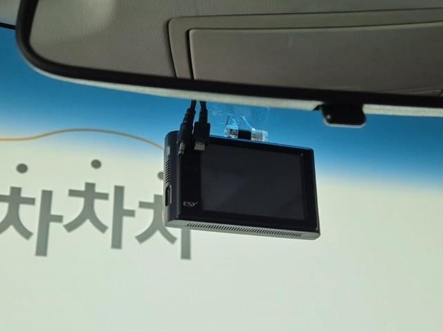 5101000989R15.jpg