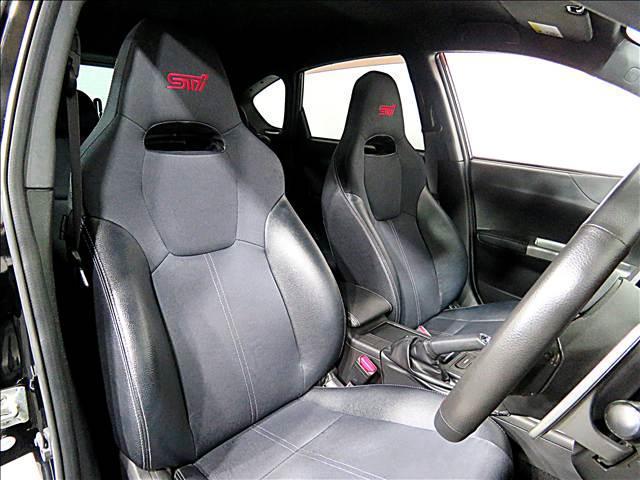 21377738_carP_l_6.jpg