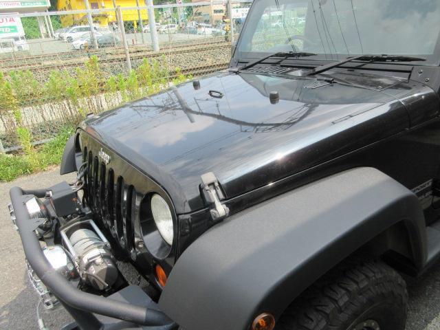 18240084_carP_l_2.jpg