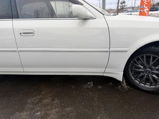 0301946A30260210W00218.jpg