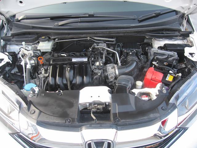 0804732A30260210W00116.jpg