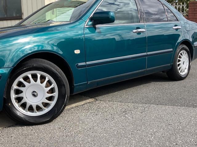 0541049A30251028W00208.jpg
