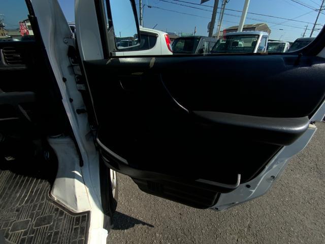 0700516A30260221W00114.jpg