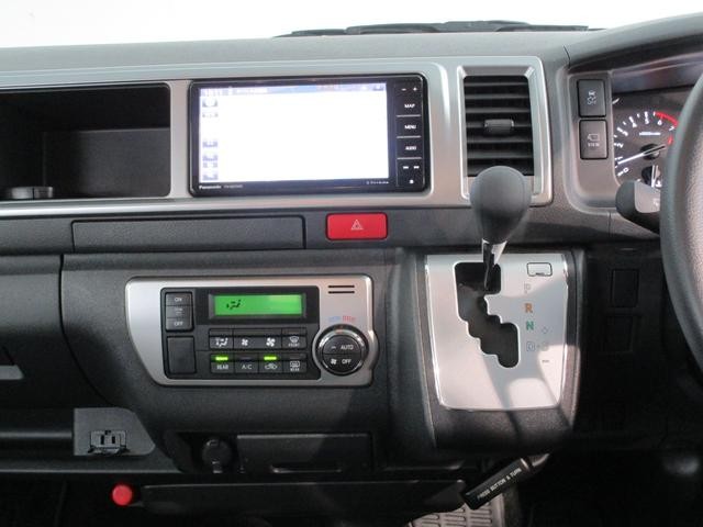 0501571A30260404W00113.jpg