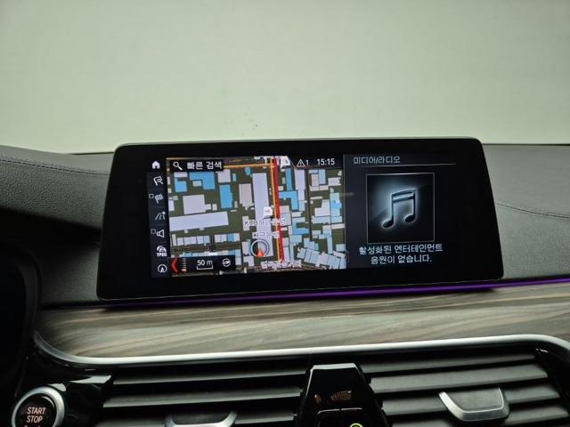 6011000156R14.jpg