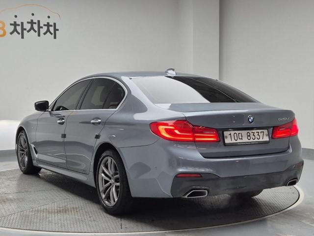 6011000156R2.jpg