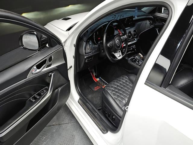 ac438f2bbfbbbbcac233848574daf400.jpeg