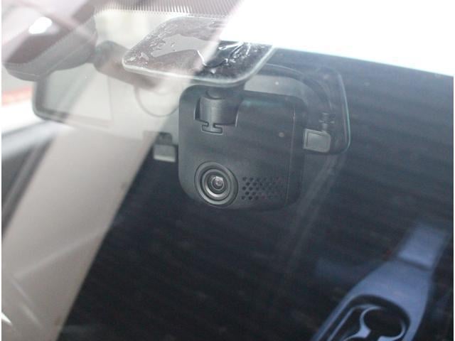 bb1f8addc98e4200e35f93edf3901860.jpg