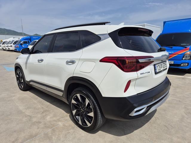 aaf992c25f60fca5e42702ef1ce51de7.jpeg