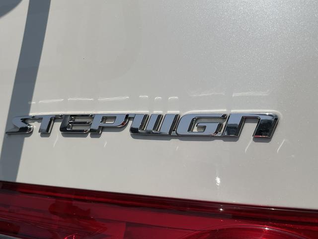 0404386A30250323W00118.jpg