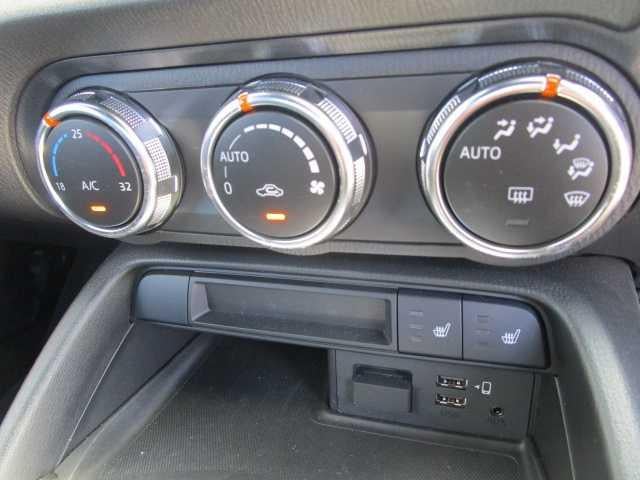 0504150A30250901W00113.jpg