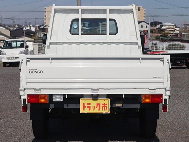 d61e128256ddbe90f85cbe2a6ea1a971.jpeg