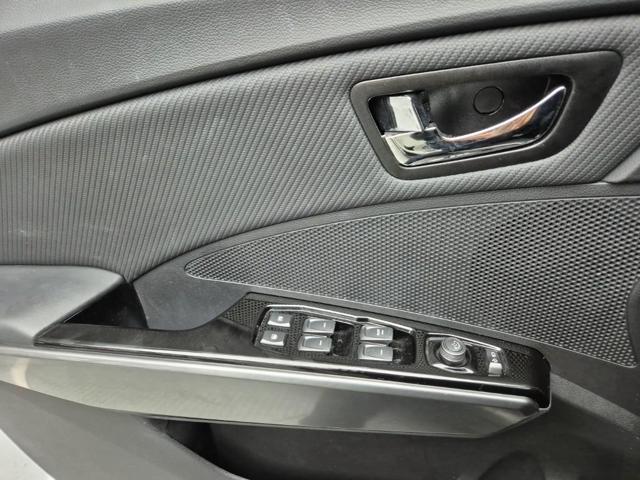 6011000308R17.jpg