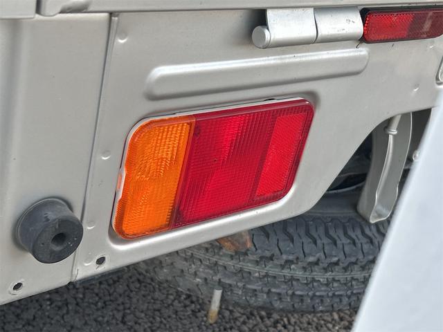 0404257A30251125W00310.jpg