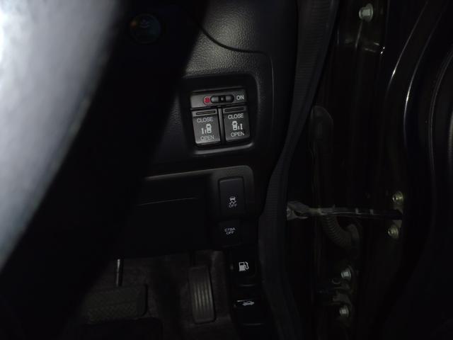 1157029A30250902W00115.jpg