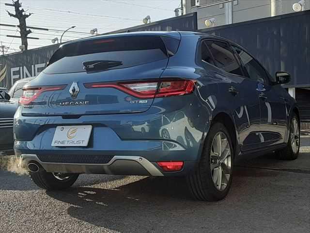 2cdd72d99b6df02e6c8059841d2184e3.jpg