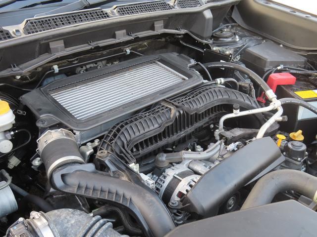 0561200A30251215W00119.jpg