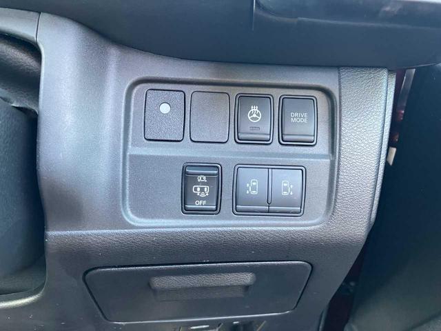0940096A30251020W00114.jpg