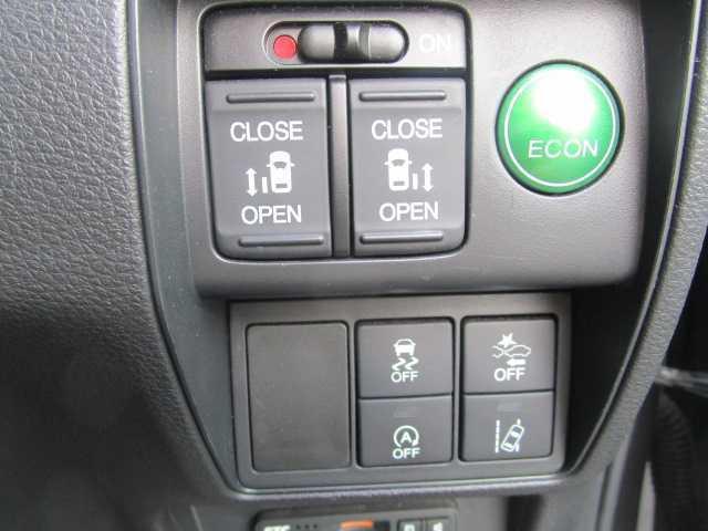 0504150A30251221W00215.jpg