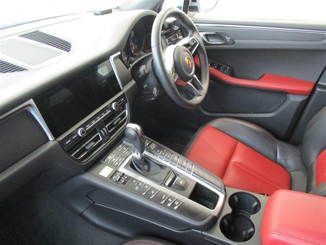b573ef6a69935706721d4562855e9885.jpg
