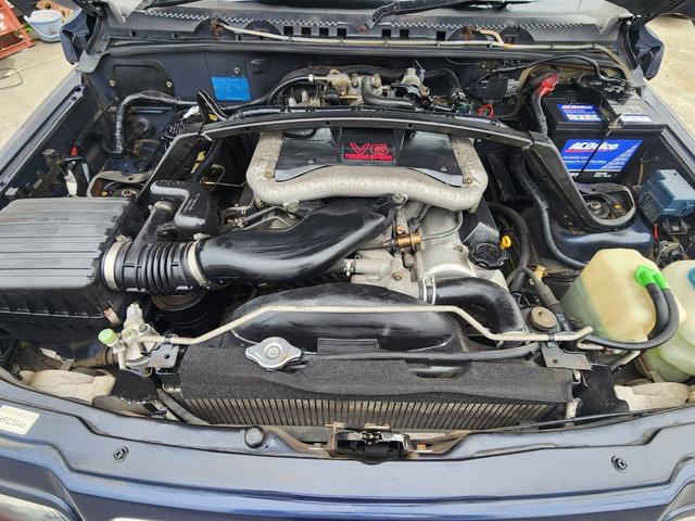 0403642A30260409W00516.jpg