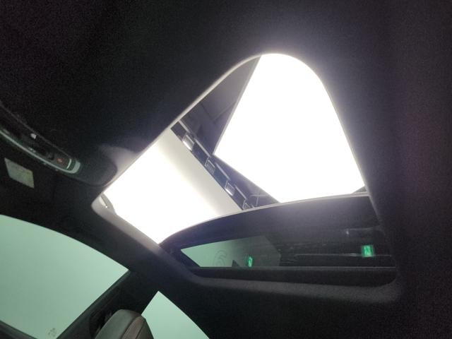 5ef8d1dd0af6348fc5ee5f52f586e402.jpeg