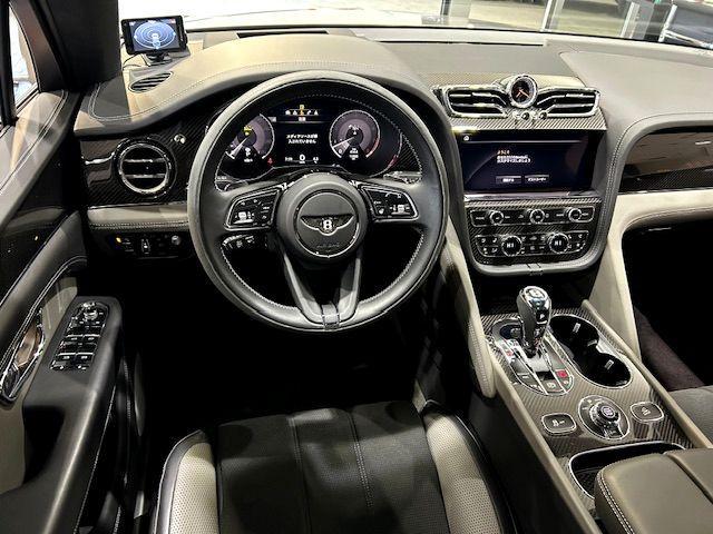 9570130A30260129W00117.jpg