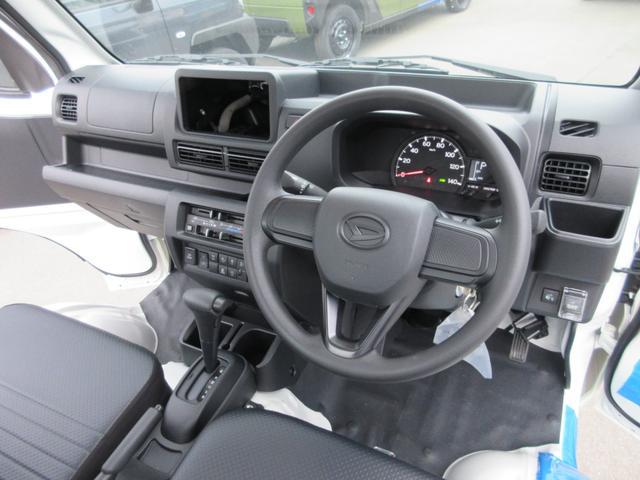 0402242A30251101W00315.jpg