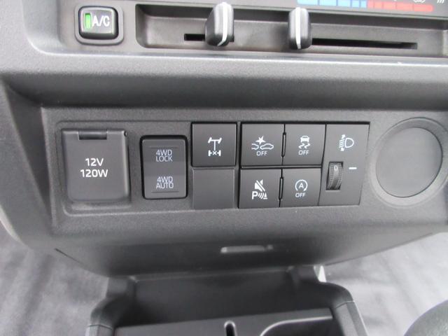 0402242A30251101W00318.jpg