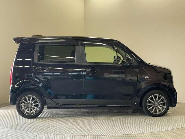 20472622_carP_l_20.jpg