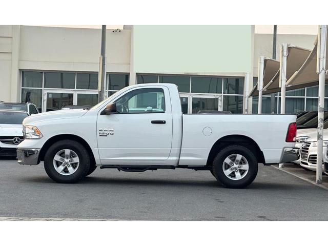e9fc2a94e1efe98c6884d25425f8d03c.jpeg