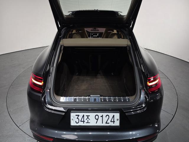 4c861c853e15fdc3545ee1721ba9a604.jpeg