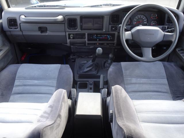 22850067_carP_l_15.jpg