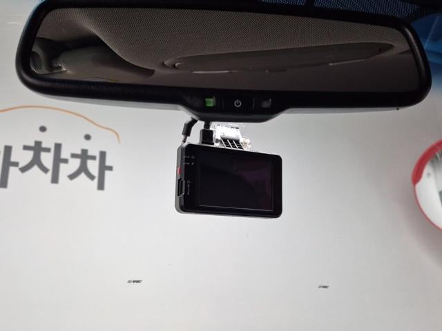 5101001839R16.jpg