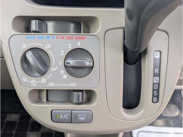 0503432A30250201W00119.jpg