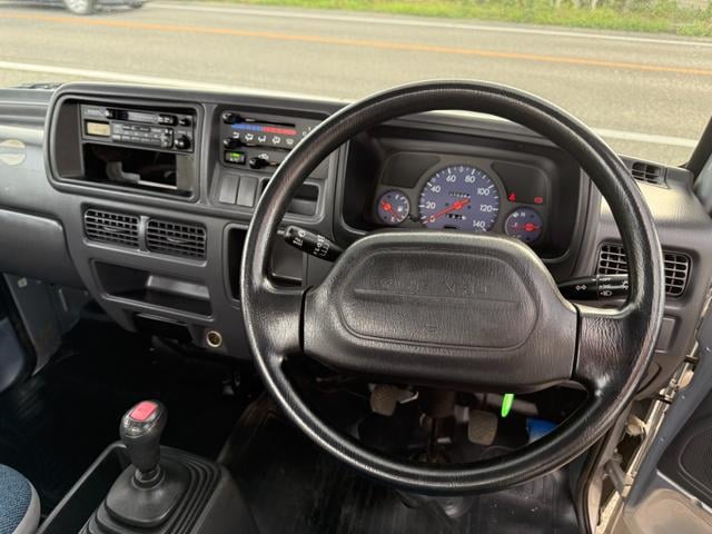 0404042A30250816W00111.jpg