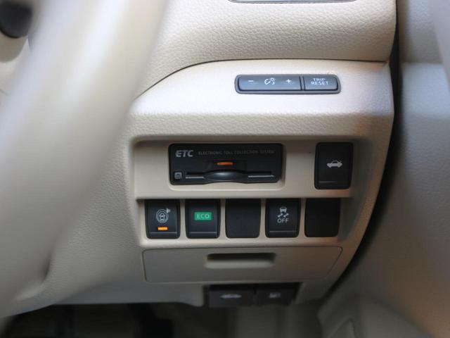 0509625A30260321W00216.jpg